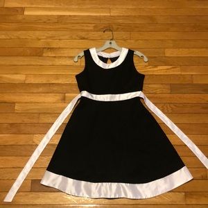 Flower Girl Dress..... Gently Worn